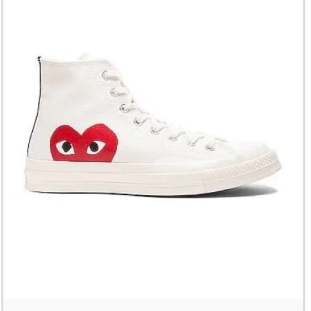 Comme des Garcons PLAY White Sneakers with Red Heart